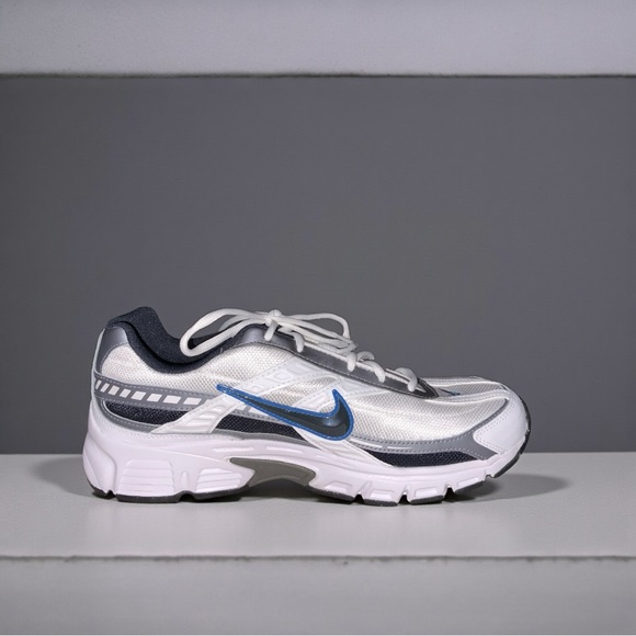Nike Initiator running shoes in the white, obsidian, and metallic cool grey - Picture 3 of 10